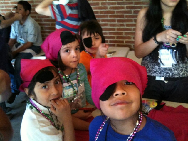  Anfertigen von Kostümen 